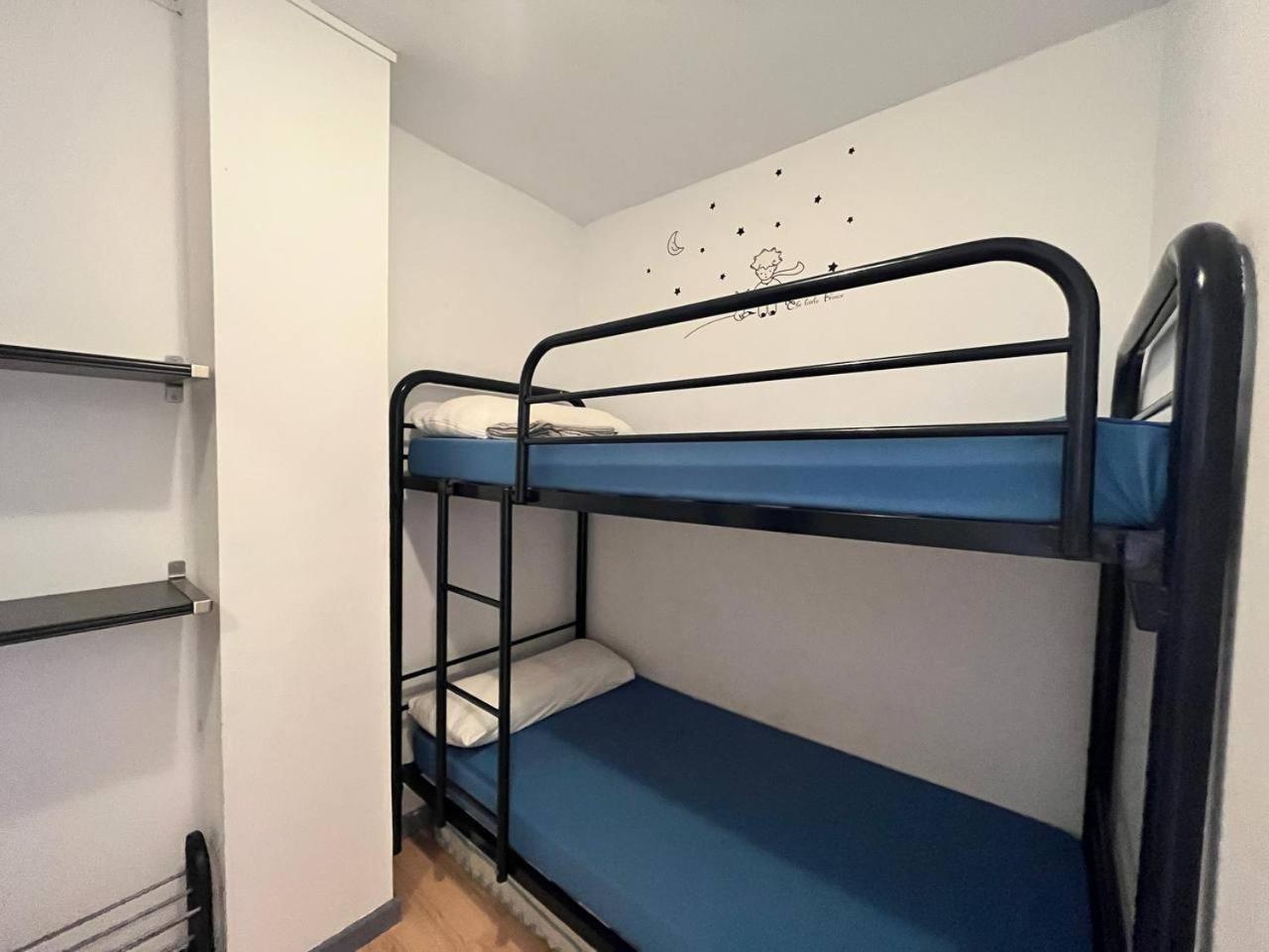 Estudio Con Tres Piscinas Comunitarias Y Pista De Tenis 로지즈 외부 사진